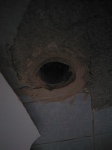 Wie Kann Ich An Dieser Stelle Das Abwasserrohr In Der Kuche Von Der Spule Montieren Wasser Handwerk Sanitar