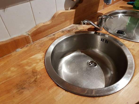 Wie Kann Ich Diese Kuchenarbeitsplatte Retten Kuche Reinigung Schimmel