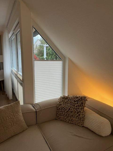 Wie Kann Ich Mein Fenster Unter Der Dachschr ge Abdunkeln Fernsehen wie-kann-ich-mein-fenster-unter-der-dachschr-ge-abdunkeln-fernsehen