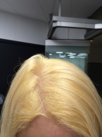 Und so der Ansatz..  - (Haare, blond, Directions)