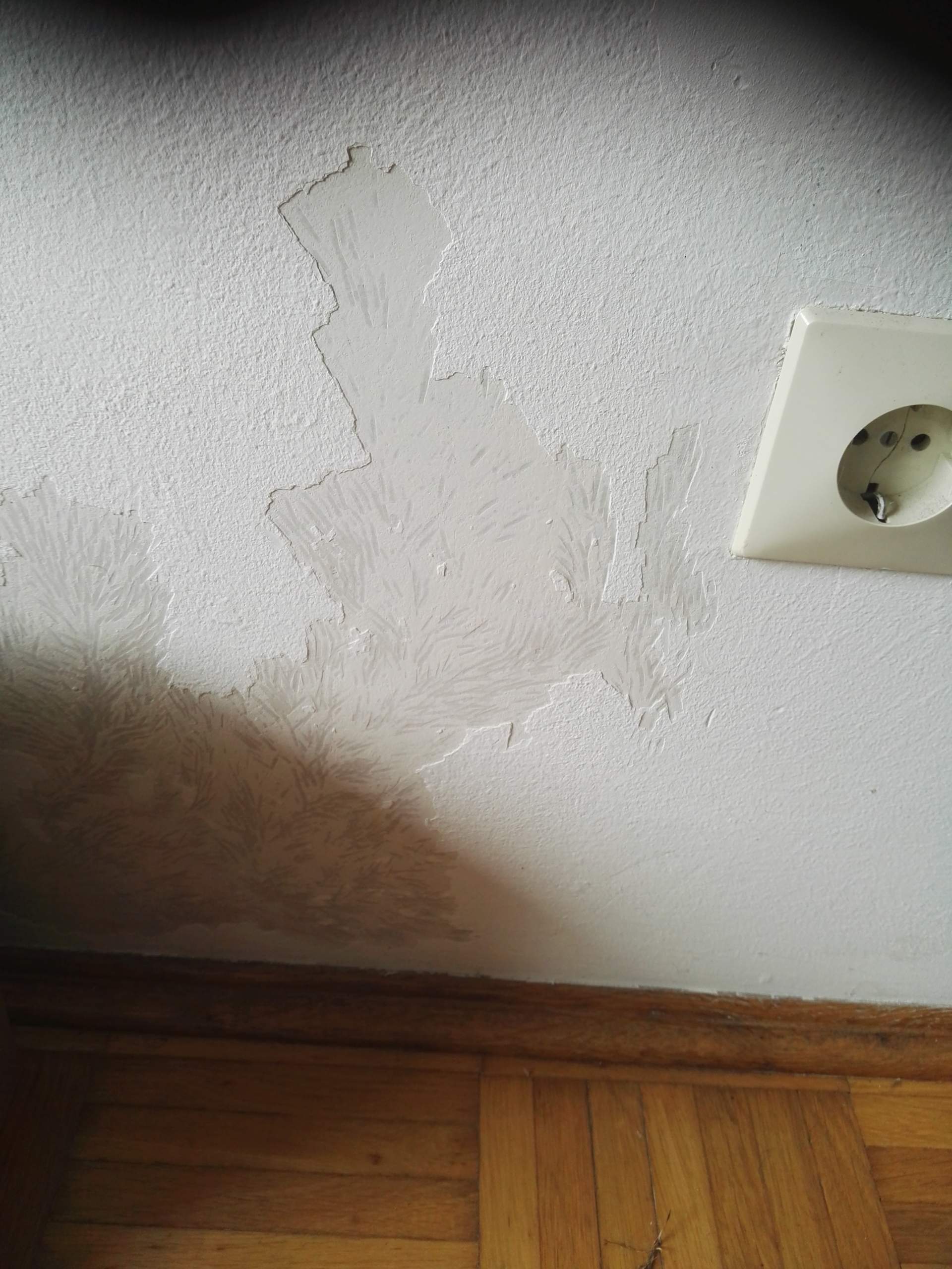 Wie kann ich meine Wand restaurieren? (Wohnung, Hobby, Handwerk)