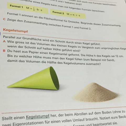 Dieses Bild hat eine Beschriftung - (Mathe, Aufgabe, Geometrie)