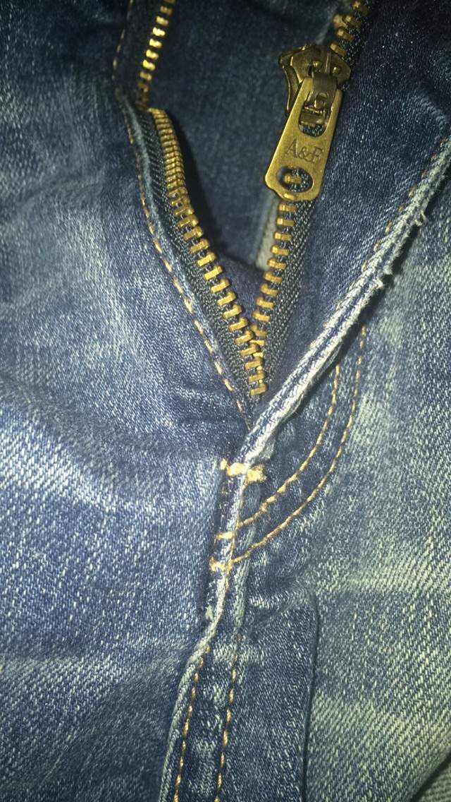 Wie Kann Man Einen Reißverschluss Wieder Einhängen? (Reißverschluß