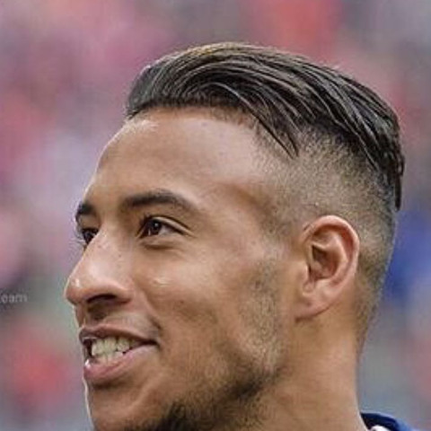 Nummer 3 - (Haare, Frauen, Fußball)