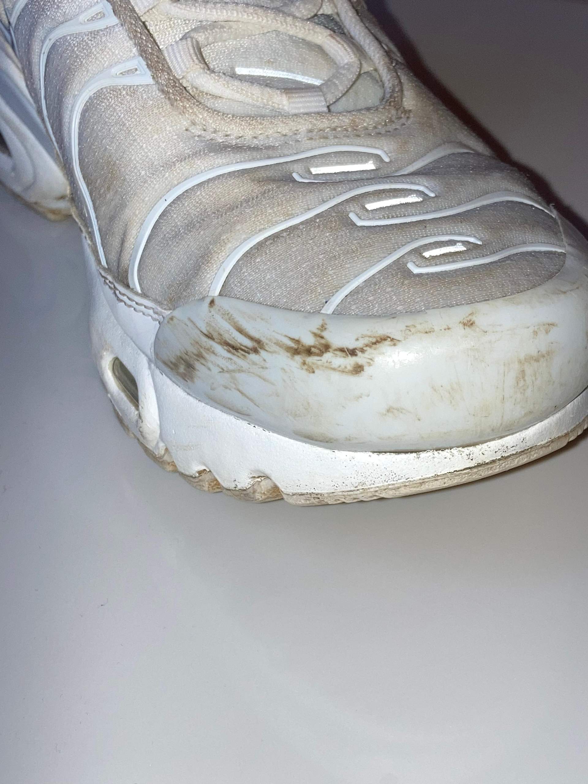 Wie kriege ich meine Schuhe wieder sauber (Nike tn)? (Sneaker, putzen)