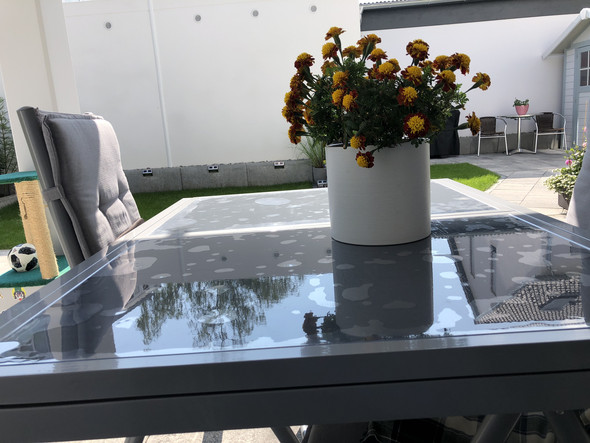 Wie Kriegt Man Die Luftblasen Unter Der Tischfolie Weg Glastisch