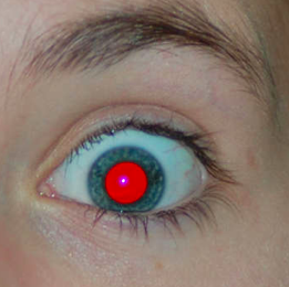 Augen blaue große pupillen Syrien Chemische