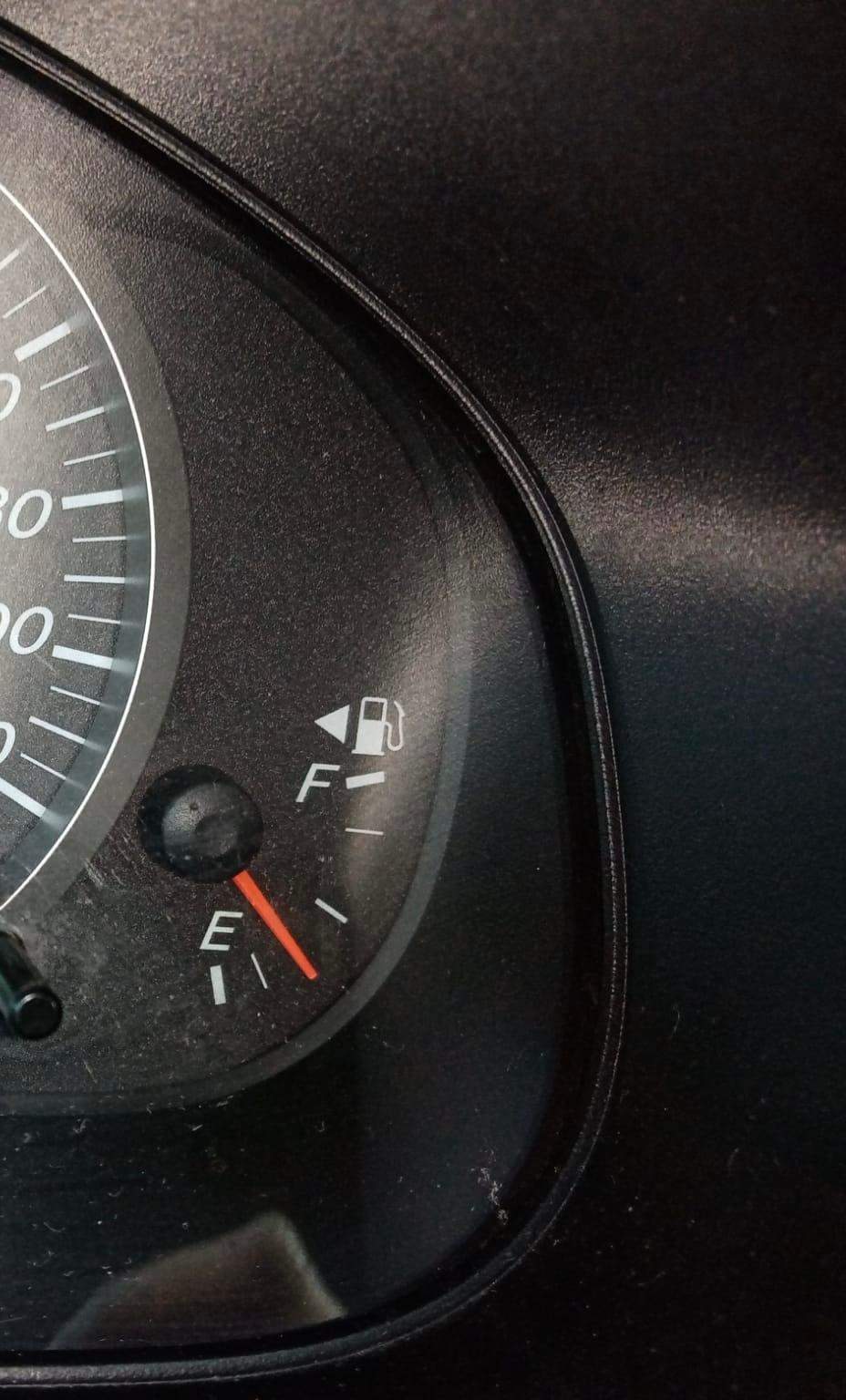 Wie lang kann man mit so viel Tank fahren? (Auto, Auto und Motorrad, Benzin)