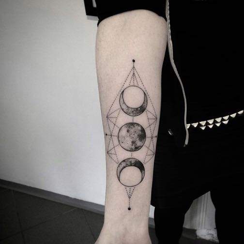Wie lange dauert das abheilen eines dotwork tatoos? (Tattoo, tätowieren)