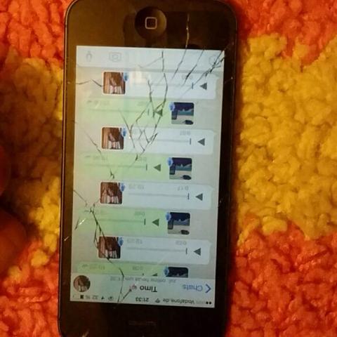 Wie Lange Dauert Eine Displayreparatur Bei Iphone 5 Reparatur Kaputt Display