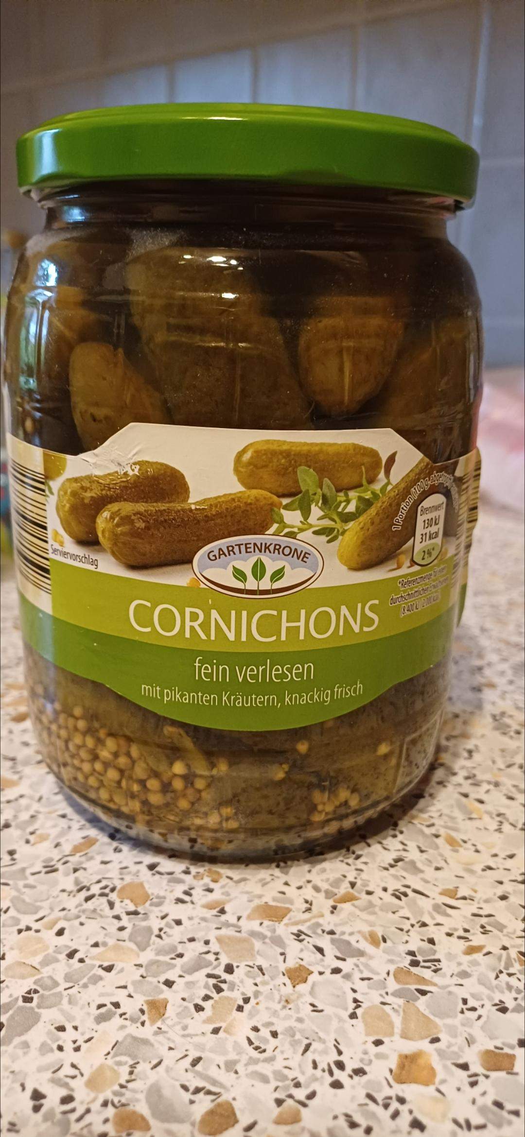 Wie lange halten Essiggurken? (Kalorien, Schimmel, Gemüse) Wie lange halten Essiggurken? (Kalorien, Schimmel, Gemüse)