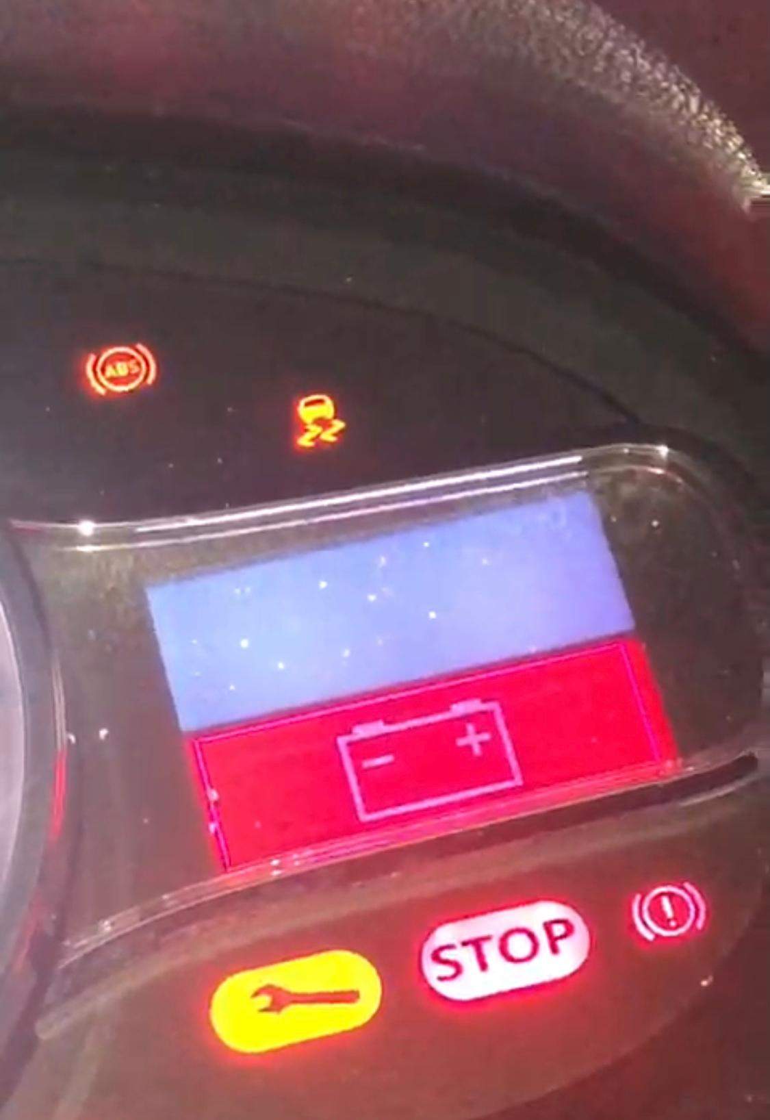 Wie löse ich die Parkbremse? (Technik, Technologie, Auto)