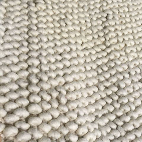 Wie macht sich so ein Teppich im täglichen praktischen Umgang