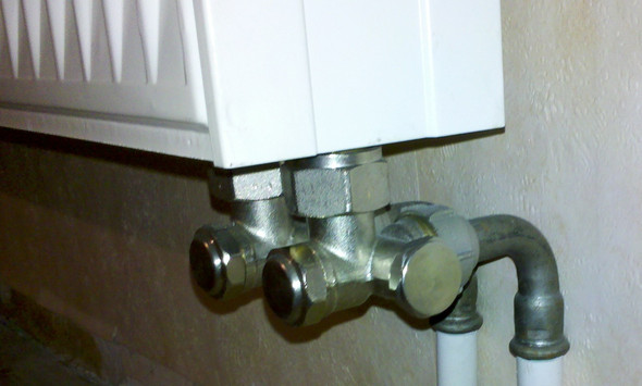 Wie montiere ich meinen Heizkörper ab? (Computer, Technik, Technologie)