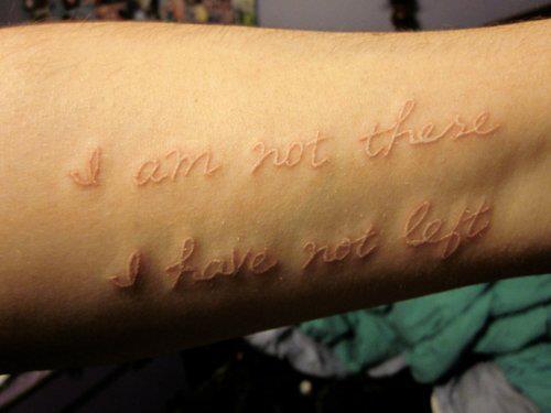 Wie nennt man diese art von Tattoo? (Kunst, Arm, Branding)