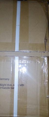 Wie Nennt Man Dieses Weisse Kabel Um Ein Paket Sicher Zu Verpacken Post Dhl Band