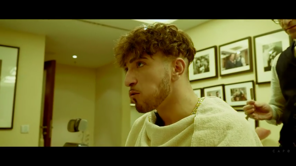 (Künstler: capo) - (Haare, Friseur)