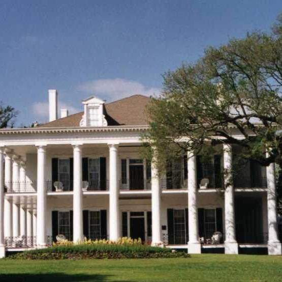 Wie nennt sich der Baustil der alten Südstaatenhäuser? (Haus, bauen, alt)