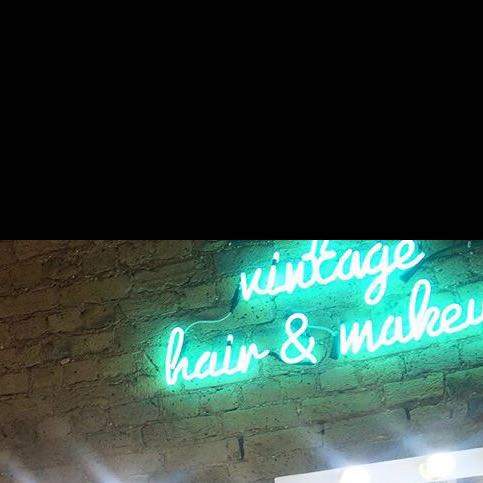 wie nennt sich diese wandbeleuchtung? (Licht, Zimmer, LED)