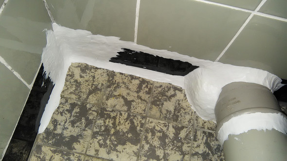 Abflussrohr - (Wohnung, Mietrecht, Anwalt)