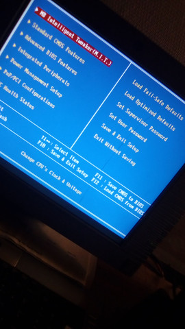 - (Computer, Technik, Technologie)