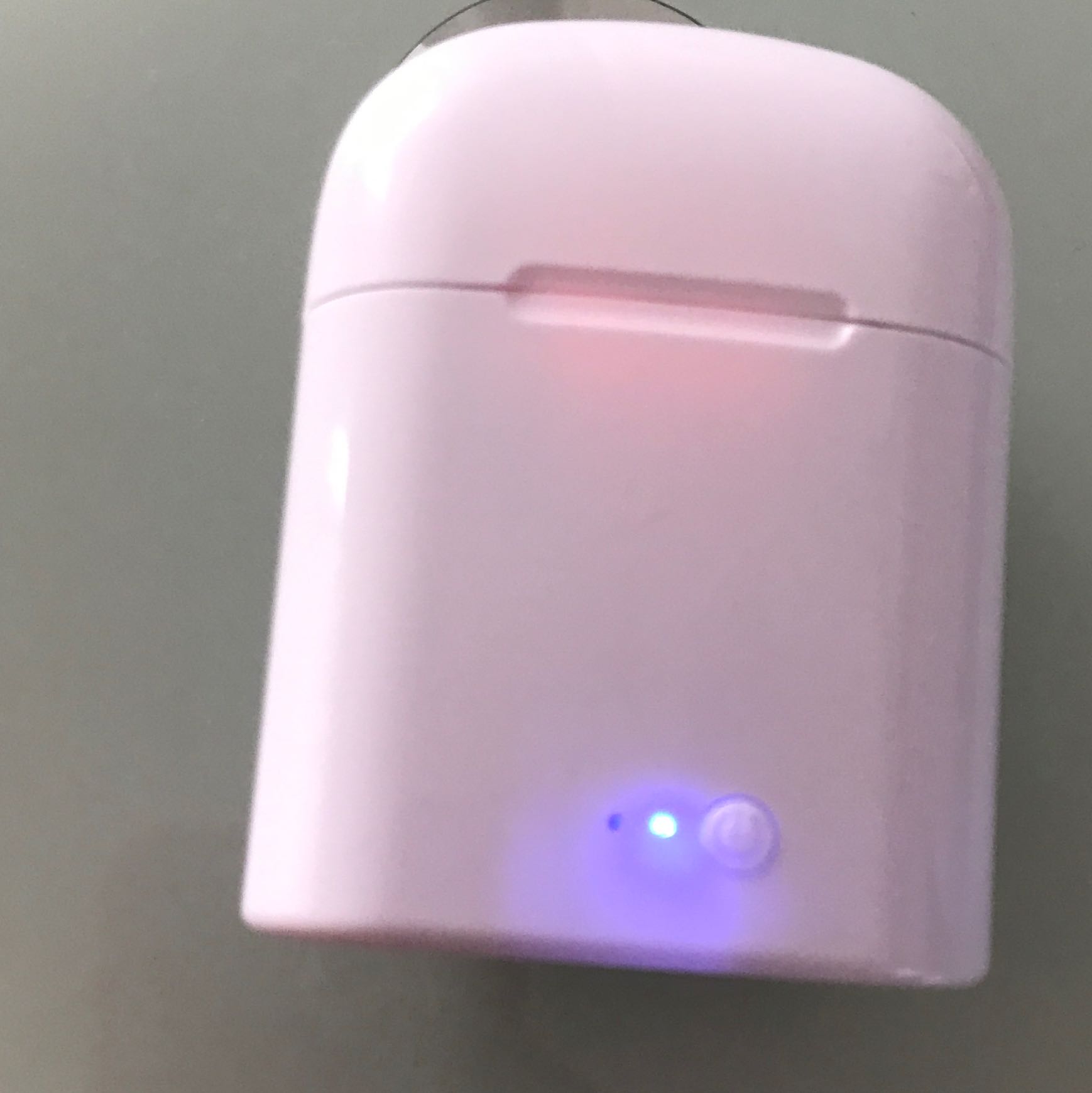 Wie schaltet man das led Licht bei Bluetooth Kopfhörer aus? (Technik