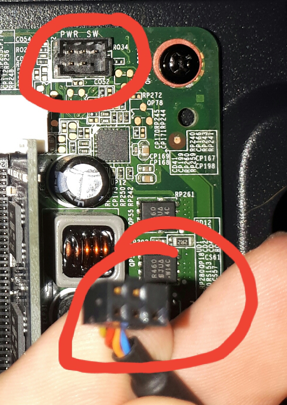 Wie schließe ich den Power SW Stecker bei diesem Gehäuse an (anderer ...