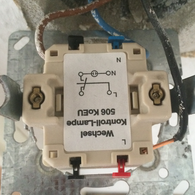 Wie schließe ich einen Kontrollschalter an? (Haus, Strom, Elektrik)