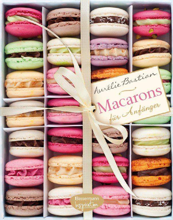 Wie schmecken Macarons und sind die Farben nach den Geschmäckern, oder einfach so bunt? (Essen