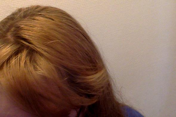 Haare - (Haare, Färbung, silbershampoo)