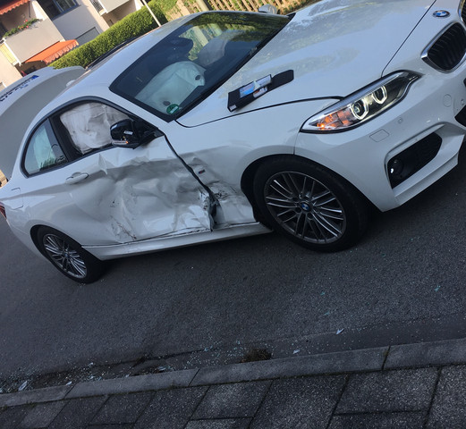 Nach Unfall  - (Auto, Auto und Motorrad, BMW)