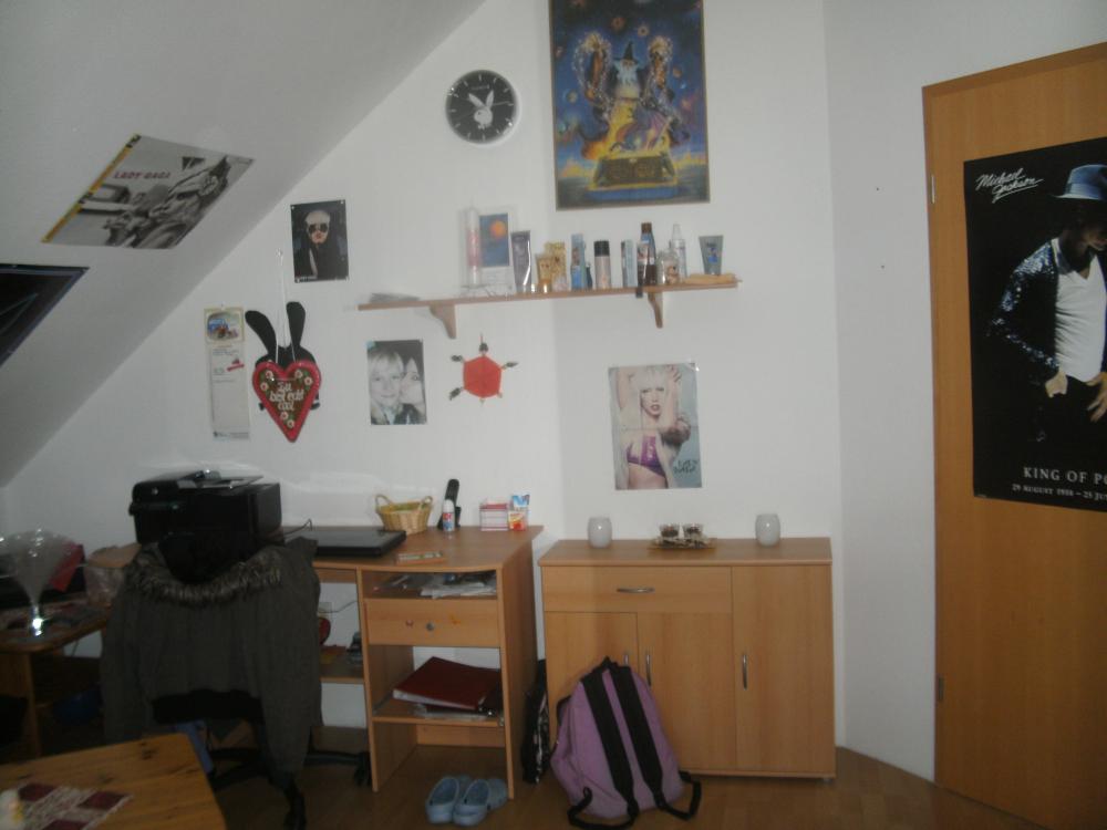 Wie soll ich mein zimmer streichen? hab auch bilder....bräuchte ...