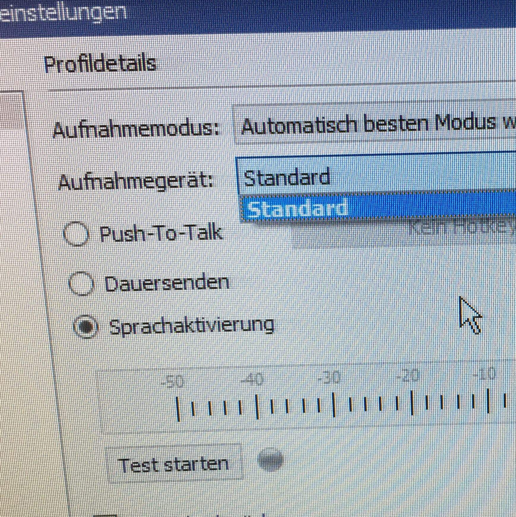 Wie stecke ich mein Headset richtig an? (teamspeak3