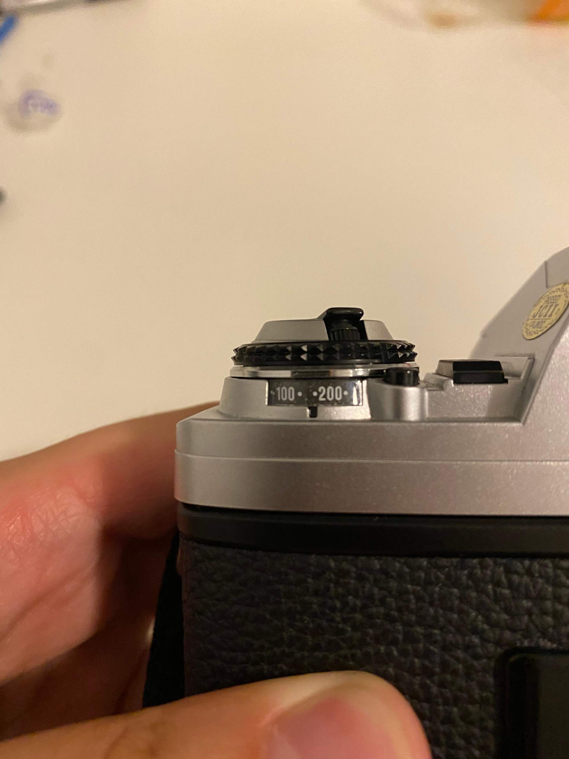 Wie stelle ich 160 ISO Wert bei einer Analog Kamera ein? (Bilder, Foto ...