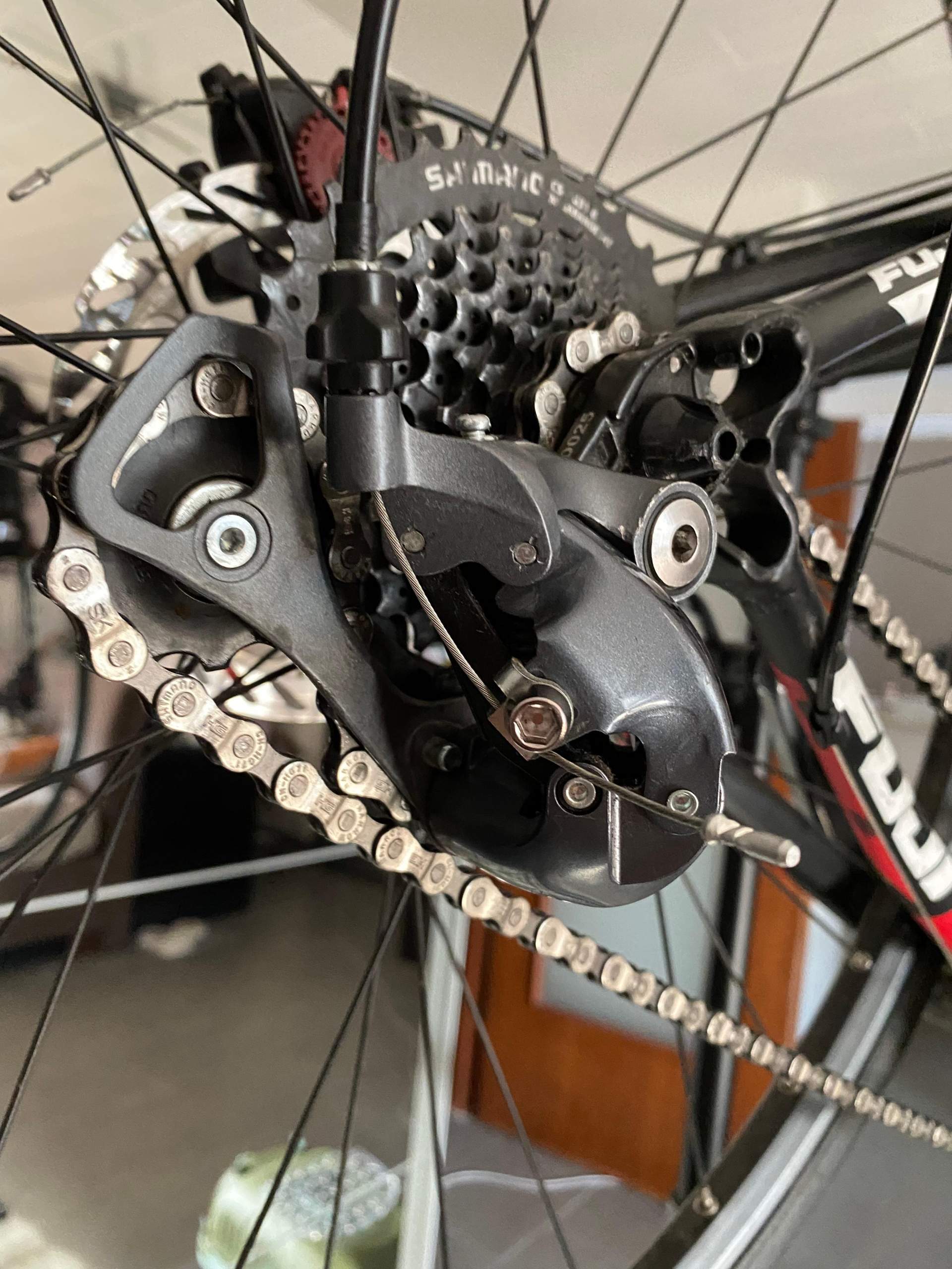 Rennrad schaltung richtig einstellen Wie stelle ich meine Rennrad-Schaltung richtig ein? Was ist falsch