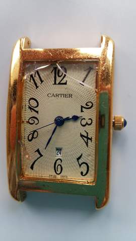 Wie stellt man die Uhrzeit an einer Quarz-Cartier-Uhr (aus den 1970er)?