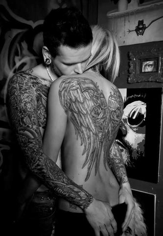 Rücken engelsflügel tattoo Suchergebnisse für