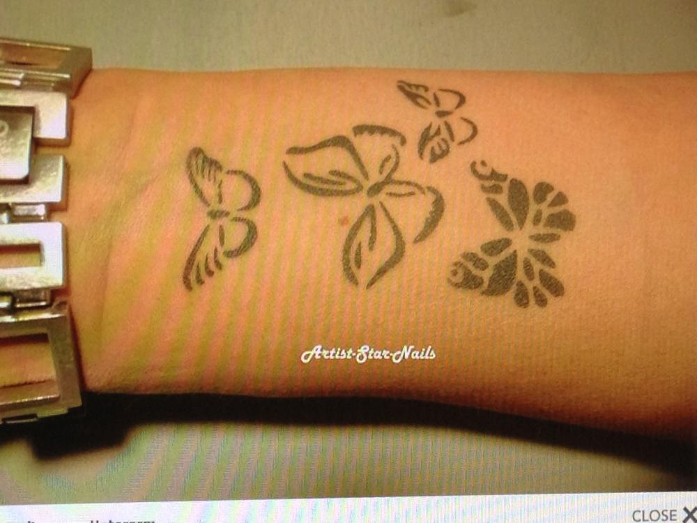 Wie teuer wäre dieses Schmetterlingstattoo ungefähr? (Preis, Tattoo