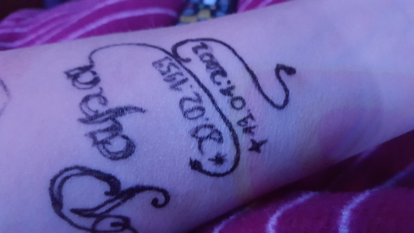 - (Preis, Tatoo)