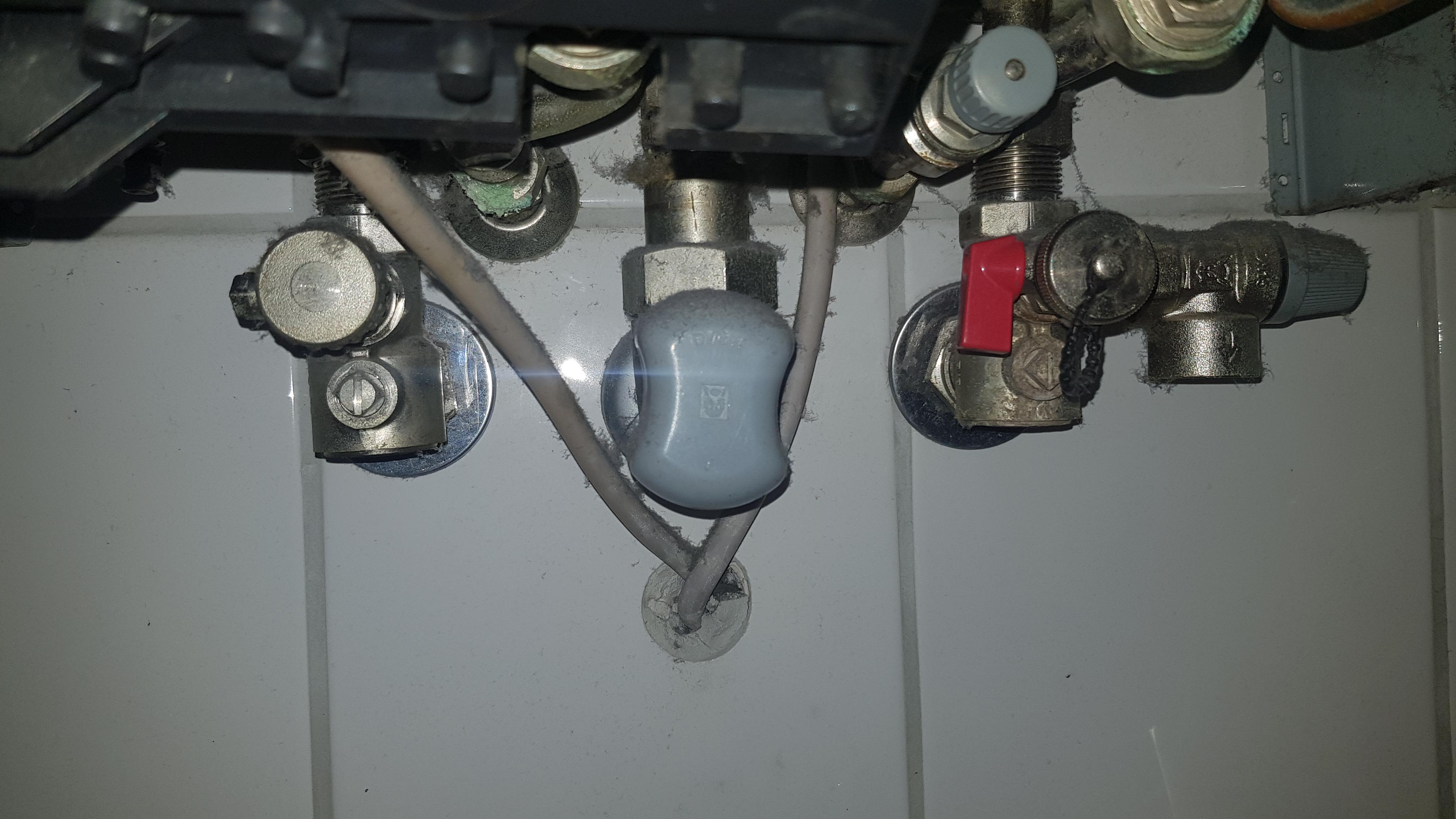 Wie Vaillant Thermoblock atmoTec Wasser auffüllen? (Technik, Technologie, Haushalt)