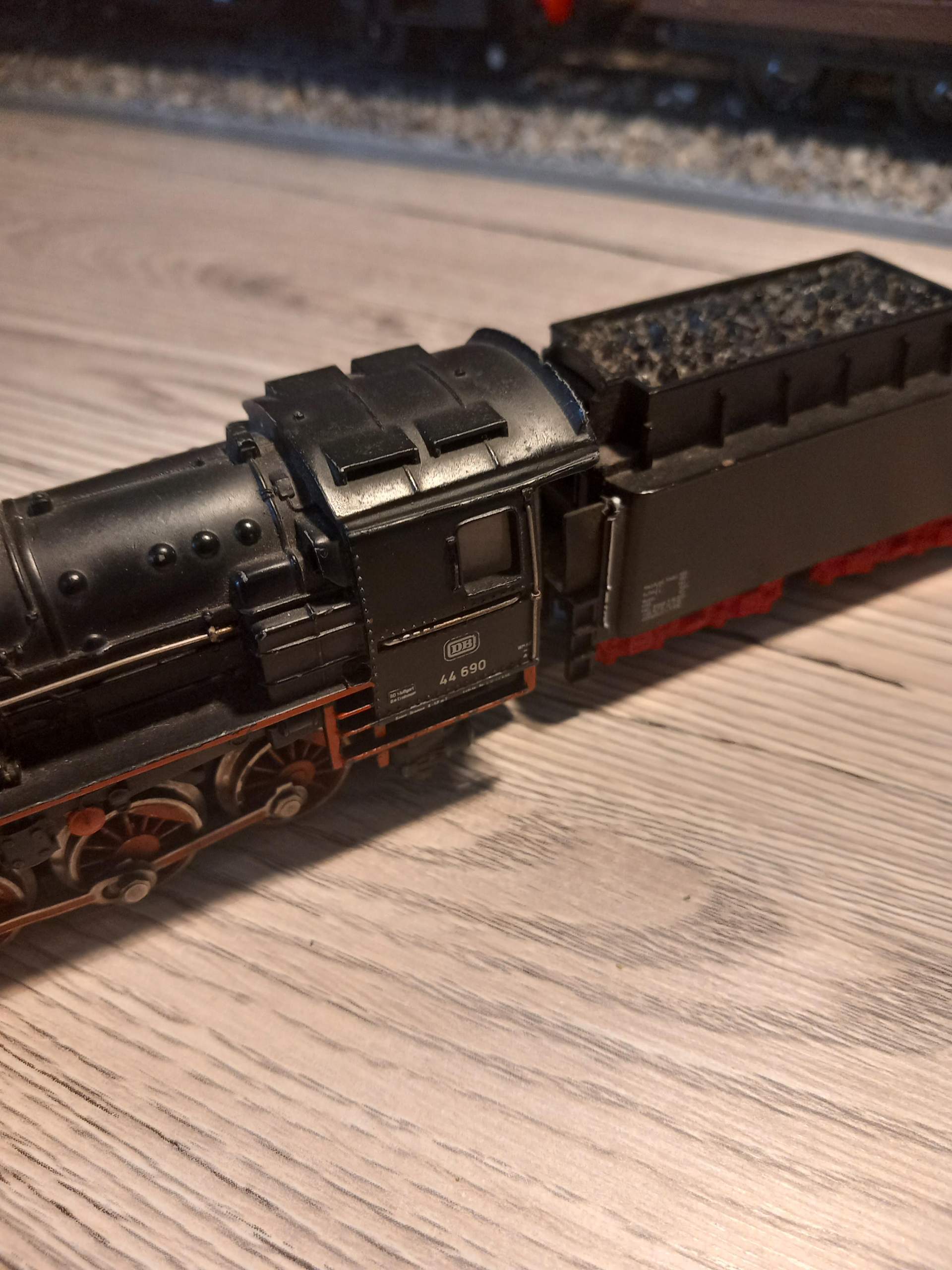 Wie viel ist die märklin lok wert? (Modellbau, Modelleisenbahn)
