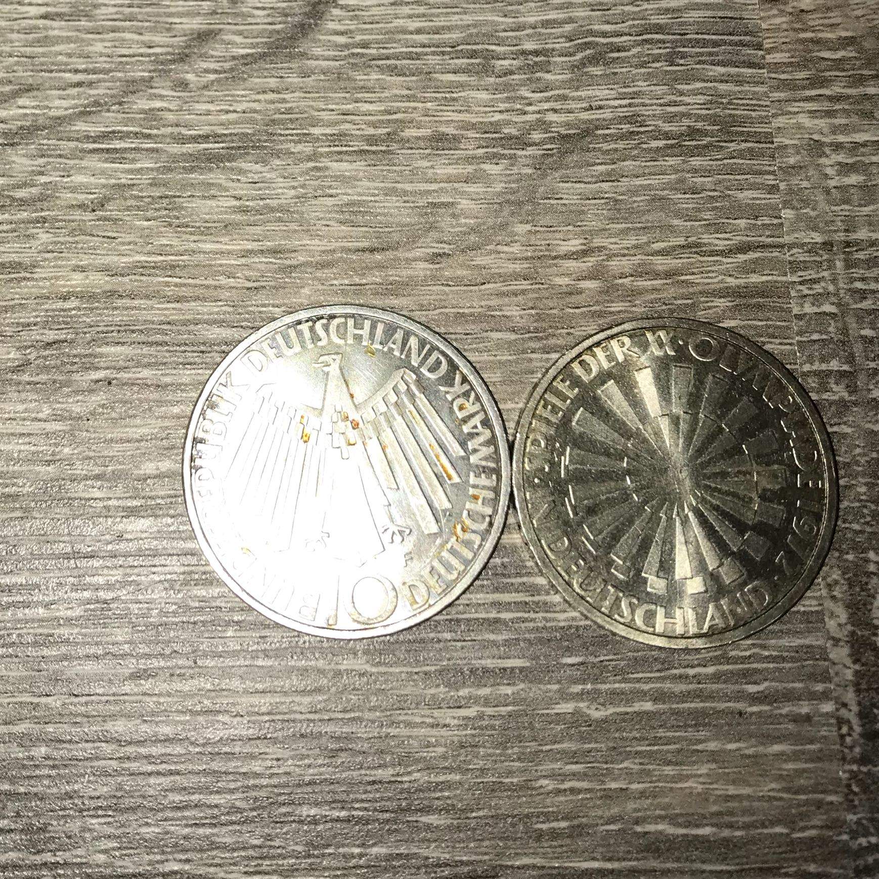 Wie viel ist diese 10 DM Münze wert? (Geld, Deutschland, Bank)