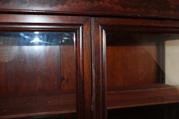 Wie Viel Ist Diese Vitrine Wert Grunderzeit Mobel Antiquariat Antike Mobel