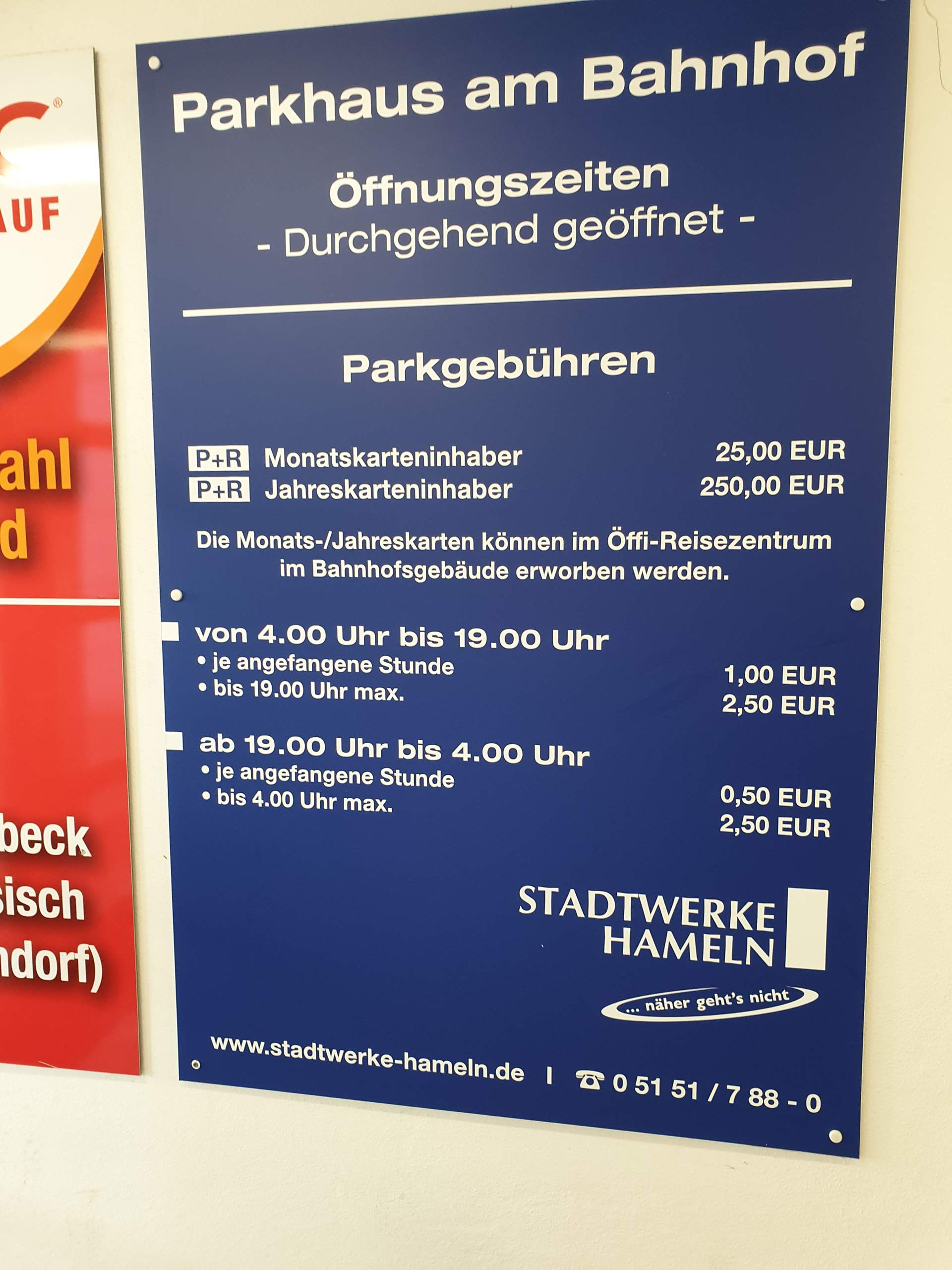 Wie viel kostet das Parken pro Stunde?