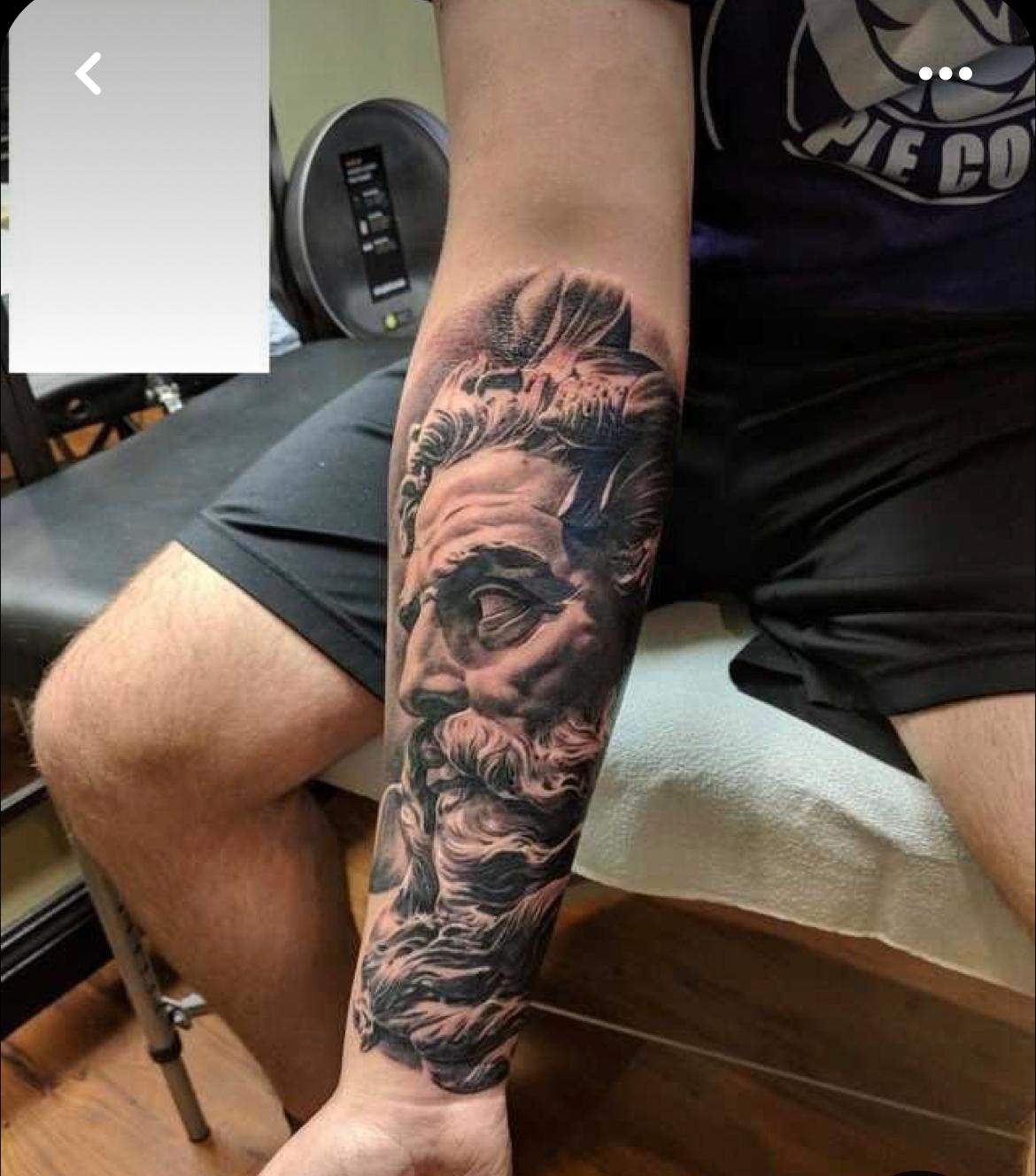 Wie viel kostet das Tattoo? (Männer, Körper, Schmerzen)