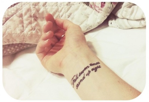 Wie Viel Kostet Das Tattoo Spruch Spruche Handgelenk Tattoos Am Handgelenk Sprüche