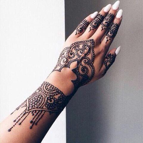Wie Viel Kostet Ein Henna Tattoo