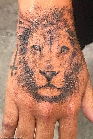 Wie Viel Kostet Ein Solches Tattoo Ungefahr Kosten Hand