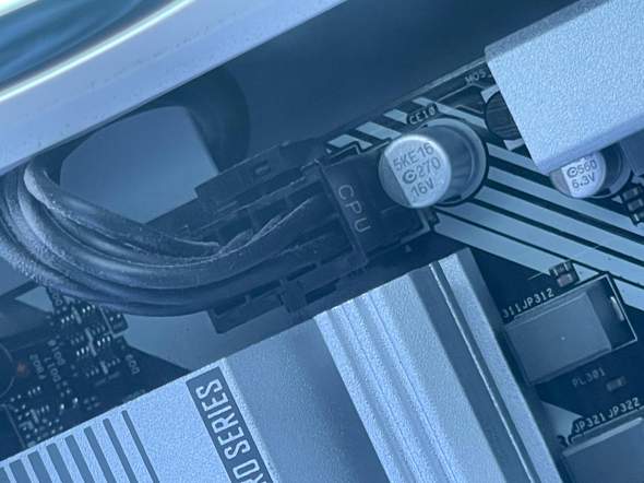 Wie viel pin hat das kabel? (pcie)