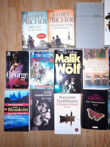 Wie viel sind diese Bücher wert? (Geld, Buch, Kunst)